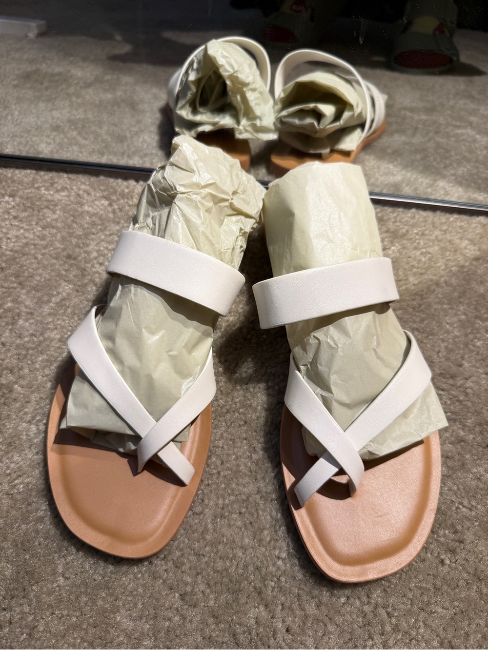 Abercrombie & Fitch White Leather Strappy Sandals with Tan Footbed